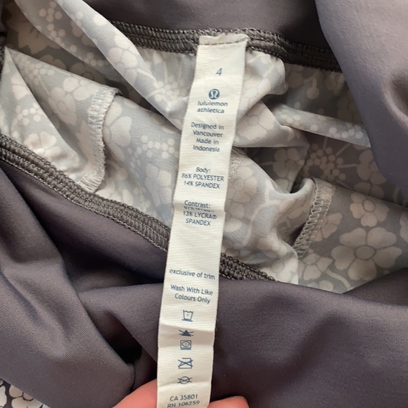 EUC lululemon pants, size 4. - Picture 2 of 3